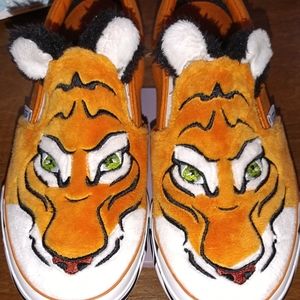 Vans Tiger shoes kids size 2